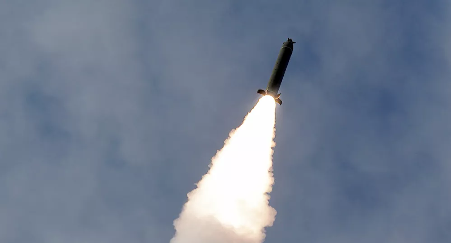 Một tên lửa của Triều Tiên được phóng đi trong tháng này. Ảnh: Reuters