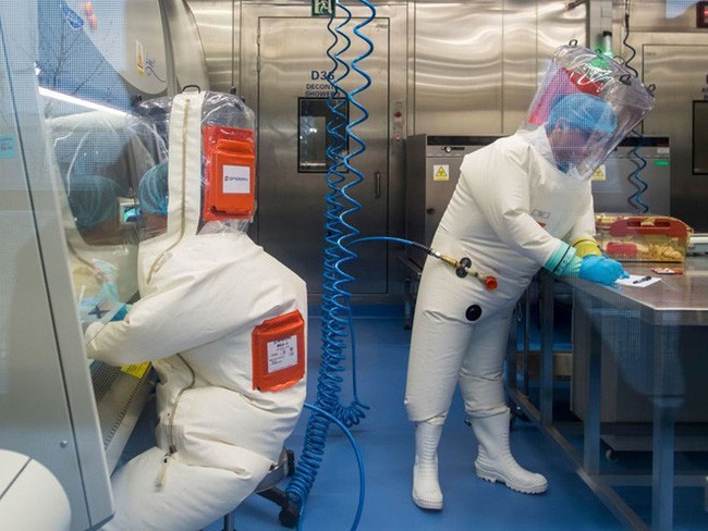 Mỹ đề nghị Trung Quốc cho tiếp cận phòng thí nghiệm virus ở Vũ Hán. Ảnh: KT
