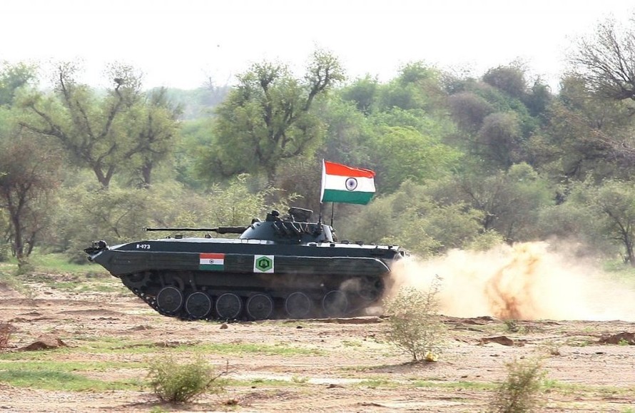 Xe chiến đấu bộ binh BMP-2 có gì mà Ấn Độ đã sở hữu 1.500 chiếc vẫn muốn mua thêm