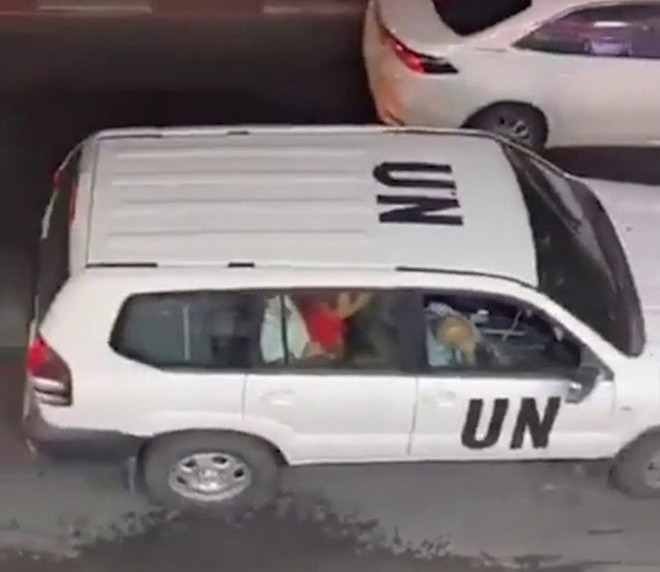 Xuất hiện clip ghi lại cảnh nhân viên của Liên Hợp Quốc quan hệ tình dục ngay trong xe công vụ. Ảnh: BBC.