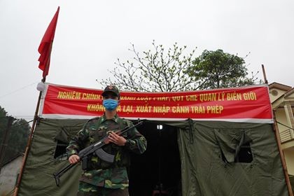 Chốt chống dịch COVID-19 trên tuyến biên giới Quảng Ninh. Ảnh: Nguyễn Minh