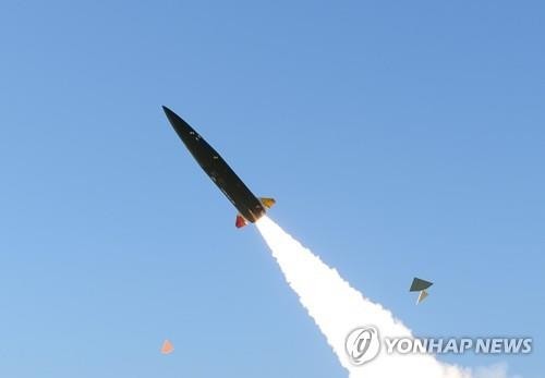 Hàn Quốc sản xuất hàng loạt tên lửa chiến thuật mới