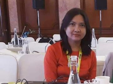 Bà Htar Htar Lin, cựu giám đốc cơ quan tiêm chủng của Myanmar. Ảnh: Twitter.