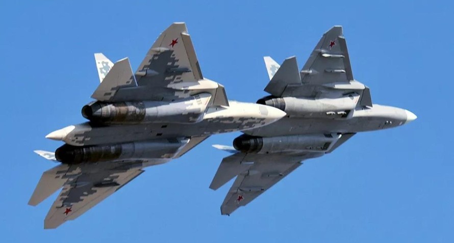 Không quân Nga diễn tập quy mô lớn với 450 máy bay và trực thăng