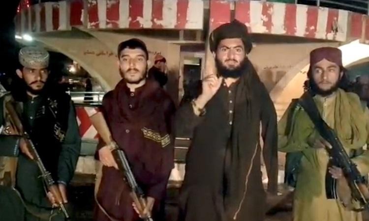 Các tay súng Taliban. Ảnh: Reuters.