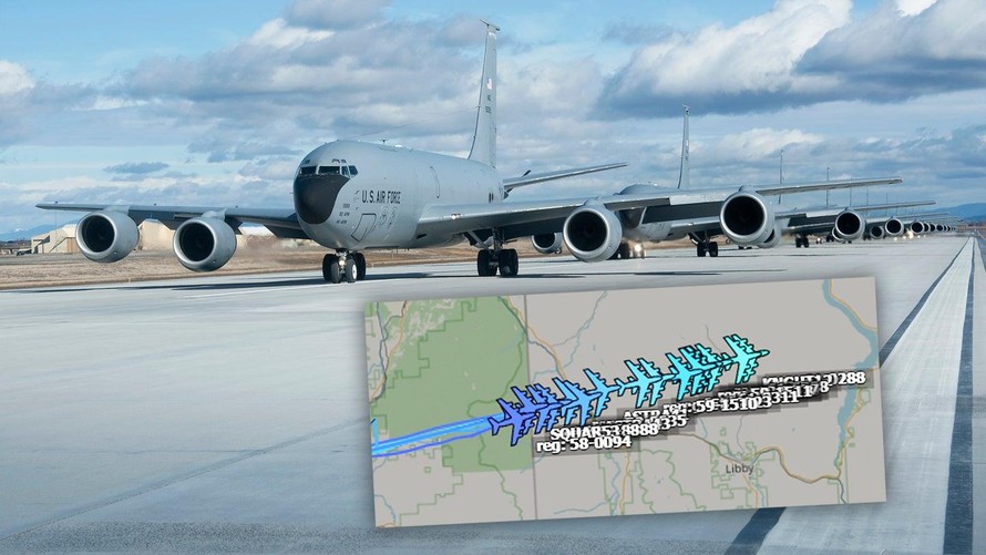 20 máy bay tiếp dầu KC-135 của không quân Mỹ đồng loạt cất cánh