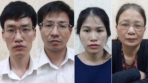 Các bị can Duy Huân, Như Tùng, Khánh Hương, Thanh Hương (từ trái sang phải)