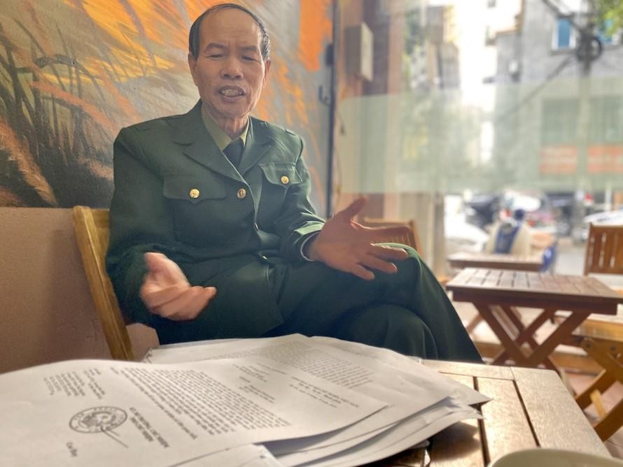 Ông Nguyễn Ngọc Lợi kể với PV Tiền Phong về hành trình 32 năm "cõng" đơn đòi quyền lợi