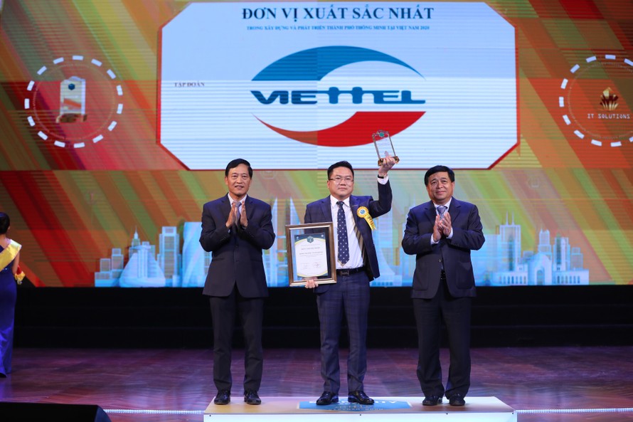 Viettel là doanh nghiệp xuất sắc tại giải thưởng thành phố thông minh Việt Nam 2020