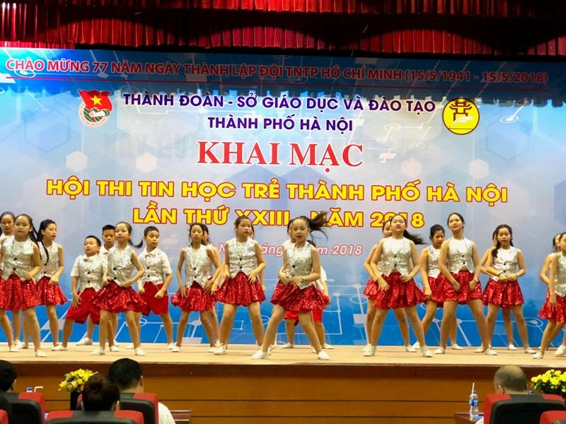 Gần 500 thí sinh tranh tài tại Hội thi tin học trẻ TP Hà Nội 