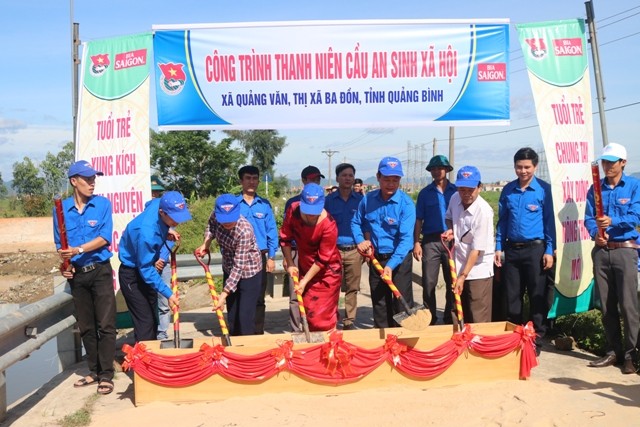Cây cầu an sinh trị giá hơn 2 tỷ đồng được khởi động xây dựng sáng 29/6, tại Quảng Văn, Ba Đồn, Quảng Bình