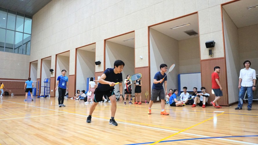 Đôi đôi nam Cầu lông đến từ trường Chungang tại vòng loại khu vực miền Bắc Đại hội thể dục thể thao VSAK lần thứ VII, năm 2019.
