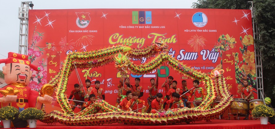 Tỉnh đoàn, Hội LHTN tỉnh Bắc Giang tổ chức Chương trình “Xuân yêu thương - Tết sum vầy” năm 2020 với nhiều hoạt động sôi động, ý nghĩa