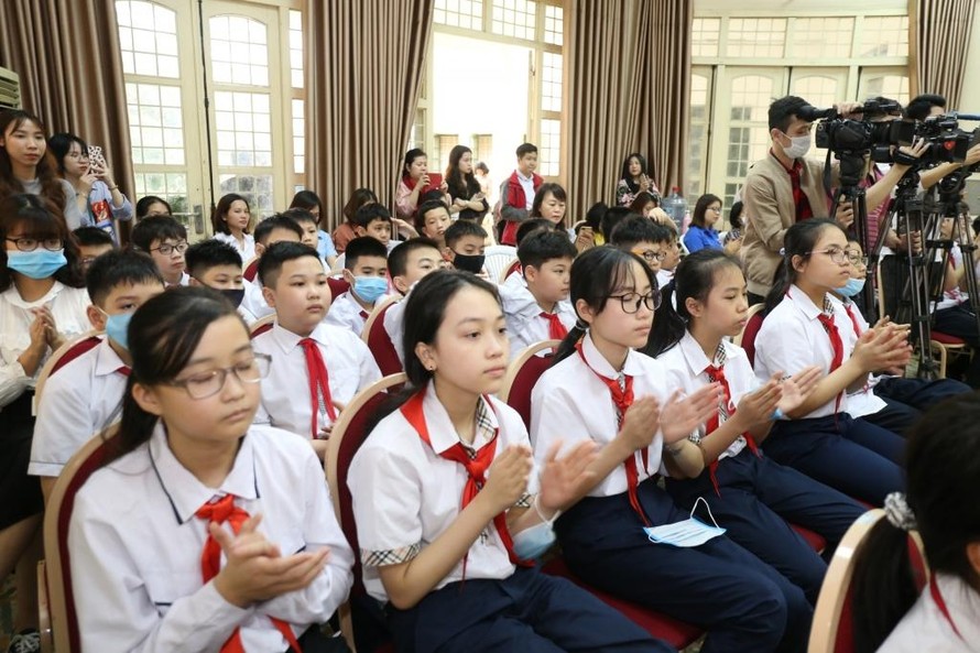 Thiếu nhi Thủ đô Hà Nội tại Hội nghị tổng kết mô hình Hội đồng trẻ em TP Hà Nội, giai đoạn 2017 - 2020.