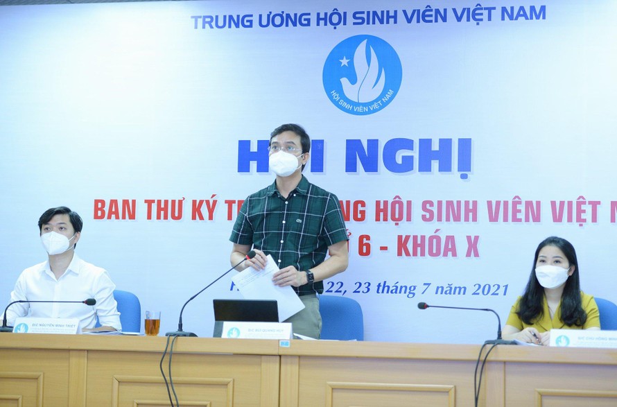 Anh Bùi Quang Huy, Bí thư thường trực T.Ư Đoàn, Chủ tịch T.Ư Hội SVVN phát biểu tại hội nghị. Ảnh: Dương Triều 
