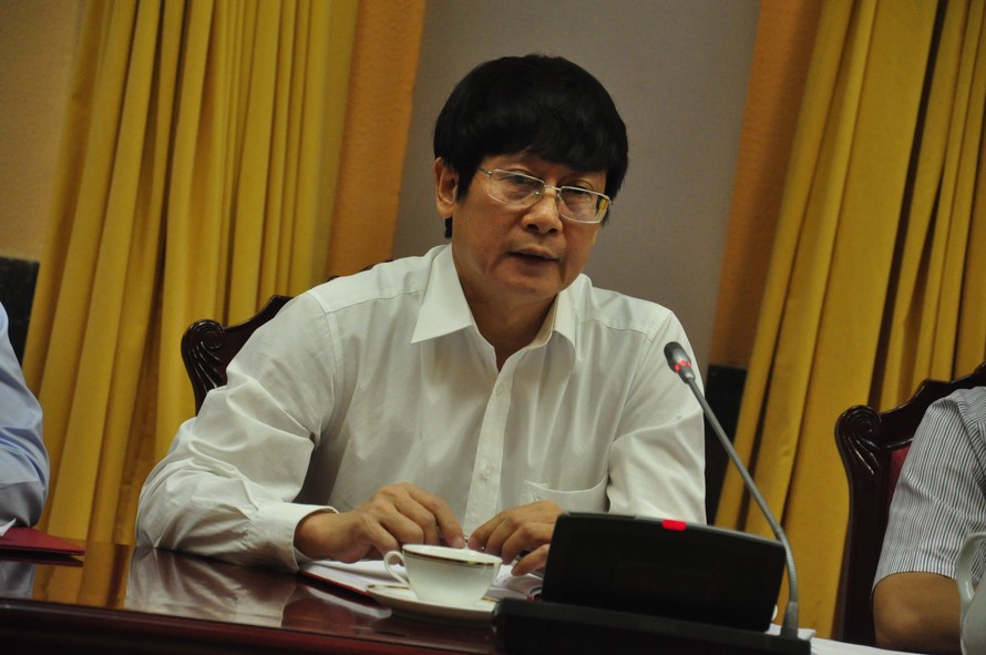 Phó Chủ nhiệm Văn phòng Quốc hội Đỗ Mạnh Hùng tại buổi họp báo