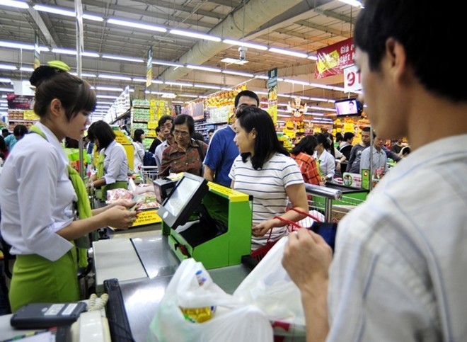 100% các siêu thị, trung tâm mua sắm không dùng tiền mặt khi mua hàng (Ảnh minh hoạ)