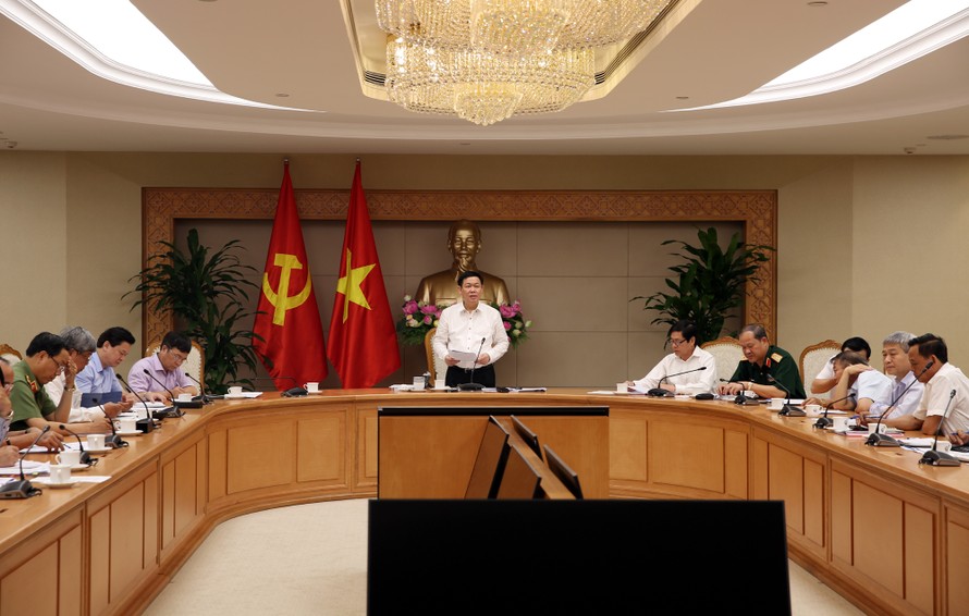 Phó Thủ tướng Vương Đình Huệ chủ trì buổi làm việc Ban Chỉ đạo Đổi mới và Phát triển doanh nghiệp