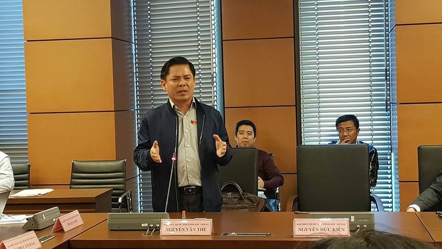 Bộ trưởng GTVT Nguyễn Văn Thể tại phiên thảo luận tổ sáng nay