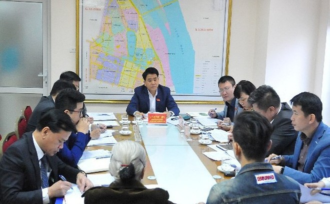 Chủ tịch UBND thành phố Hà Nội Nguyễn Đức Chung đã ban hành nội quy, với quy định “không quay phim, chụp ảnh, ghi âm khi chưa có sự đồng ý của người tiếp công dân”. Ảnh minh họa