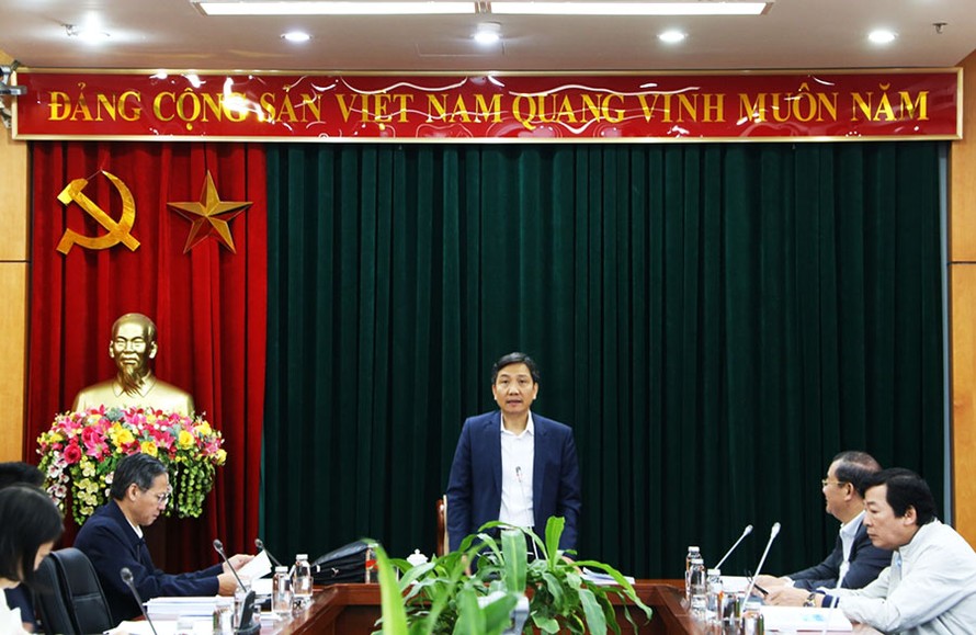 Thứ trưởng Bộ Nội vụ Trần Anh Tuấn làm việc với tỉnh Quảng Ngãi