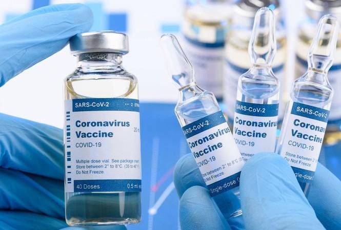 Ủy ban Thường vụ Quốc hội quyết nghị sử dụng 12.100 tỷ đồng nguồn tiết kiệm chi năm 2020 để mua vắc xin phòng dịch COVID-19.