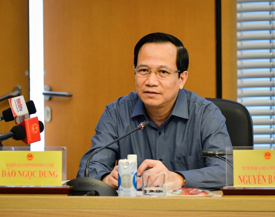 Bộ trưởng Bộ LĐ-TB&XH Đào Ngọc Dung phát biểu tại phiên họp