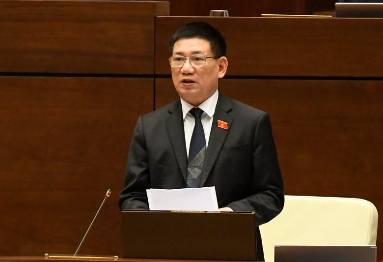 Bộ trưởng Tài chính Hồ Đức Phớc báo cáo giải trình Quốc hội