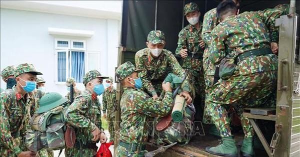 Tướng quân đội: Hơn 4000 cán bộ chiến sỹ đã nhiễm SARS-CoV-2 khi tham gia chống dịch