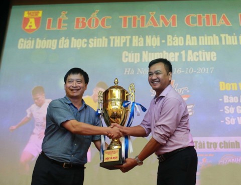 Giải bóng đá học sinh THPT Hà Nội lập kỷ lục 
