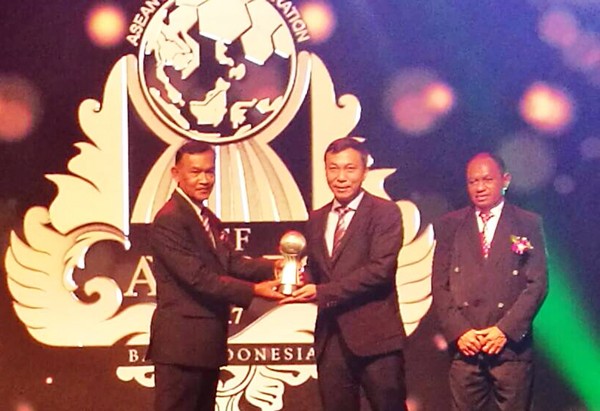 VFF nhận giải thưởng Liên đoàn bóng đá xuất sắc nhất năm của Đông Nam Á hồi tháng 9