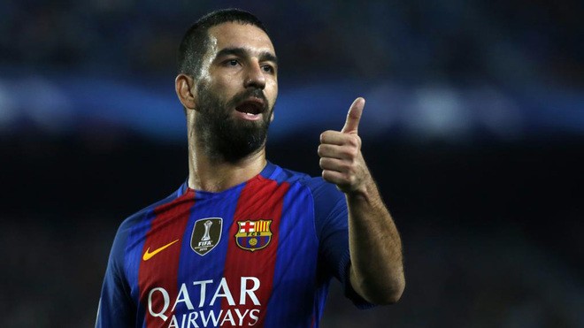 Barca xác nhận chia tay tiền vệ Arda Turan