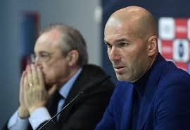 HLV Zidane phủ nhận rời Real vì mâu thuẫn với Ronaldo