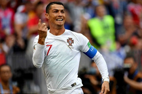 Tin nhanh World Cup: Ronaldo phá kỷ lục ghi bàn tồn tại 62 năm
