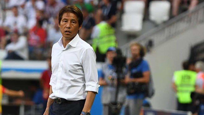 Tin nhanh World Cup: HLV tuyển Nhật giải thích lý do “đá ma” câu giờ