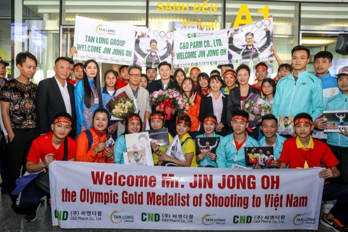 Jin Jong Oh hy vọng bắn súng Việt Nam có thêm nhiều Hoàng Xuân Vinh