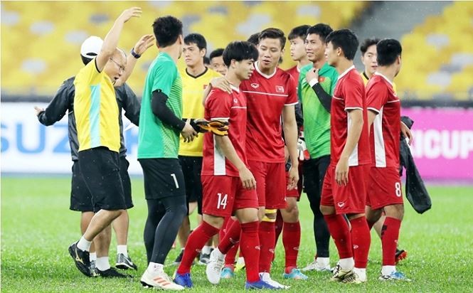 Đối thủ của tuyển Việt Nam ở trận tranh ngôi vương là tuyển Malaysia. 