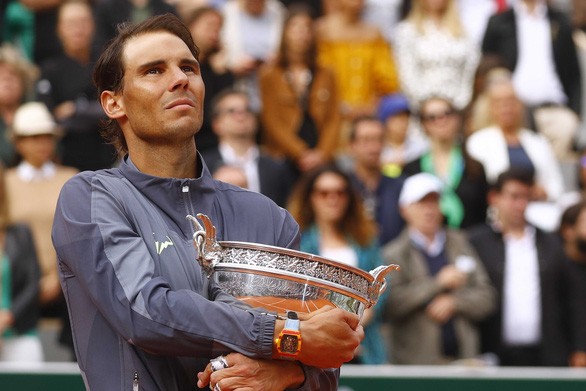 Nadal làm điều chưa từng có trong lịch sử quần vợt 