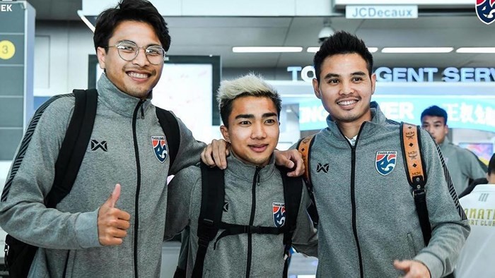 Bộ ba cầu thủ Thái Lan đang thi đấu giải J-League gồm Thitiphan Puangjan, Chanathip Songkrasin và Theerathon Bunmathan (từ trái qua)