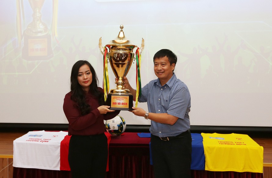 Giải bóng đá học sinh THPT Hà Nội lập kỷ lục