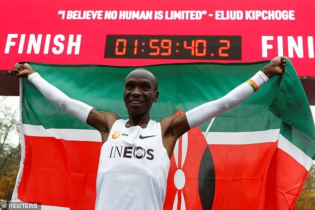 Chạy marathon dưới 2 giờ, Eliud Kipchoge lập kỳ tích trong lịch sử điền kinh