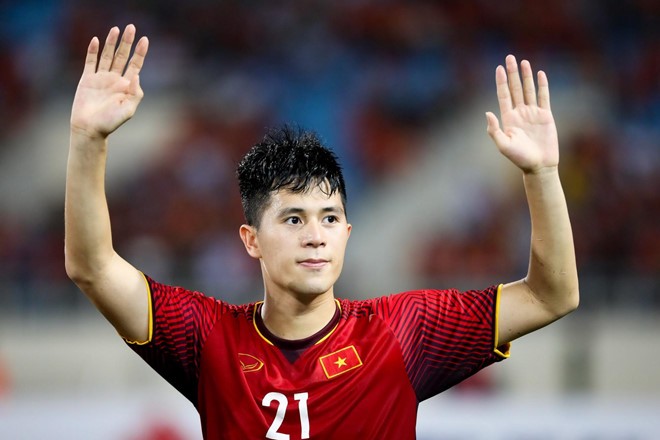 Trung vệ Đình Trọng trở lại đội tuyển U22 Việt Nam dự SEA Games 