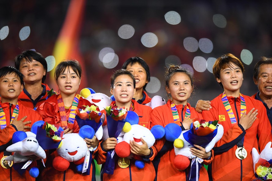 Sau SEA Games 30, tuyển bóng đá nữ Việt Nam lên hạng 6 châu Á