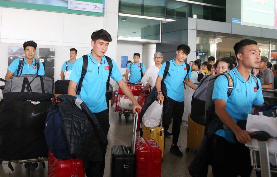 Vì sao HLV Park Hang Seo không cùng U23 Việt Nam về nước?
