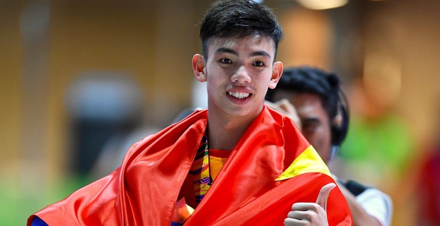 VĐV bơi Huy Hoàng đoạt hai chuẩn A Olympic 2020