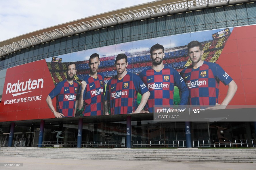 Barca cắt giảm 70% lương, Messi thiệt hại nặng nề