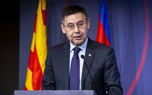 Chủ tịch CLB Barcelona Josep Maria Bartomeu bị tố tham nhũng