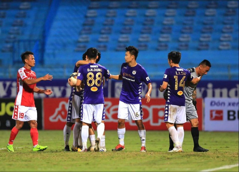 Hà Nội FC lần thứ 4 đánh bại TP.HCM trong năm nay