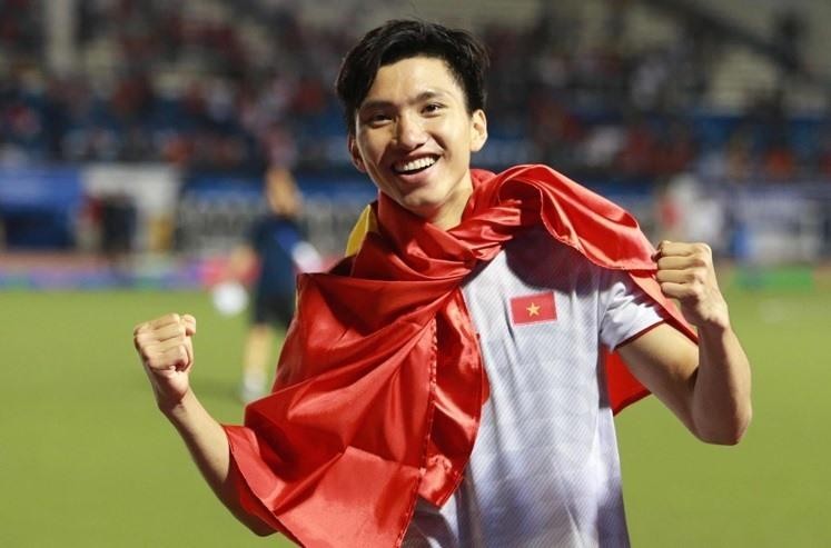 Ông Park Hang Seo gọi Đoàn Văn Hậu trở lại đội tuyển Việt Nam 