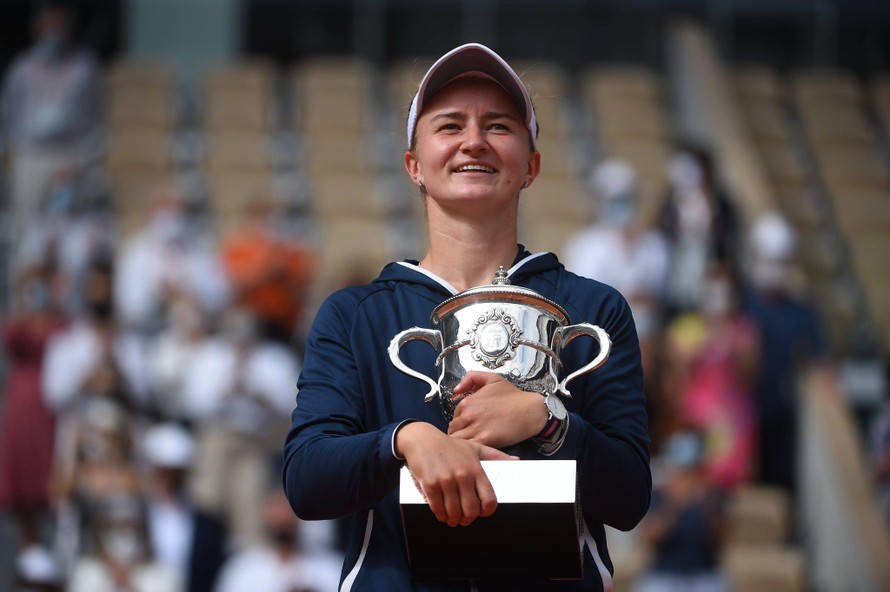 Krejcikova lần đầu vô địch Roland Garros